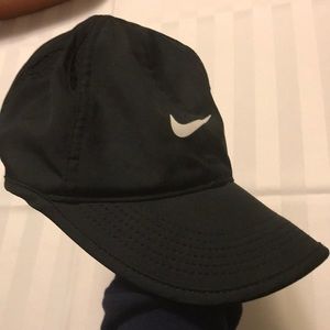 NIKE DRI-FIT HAT